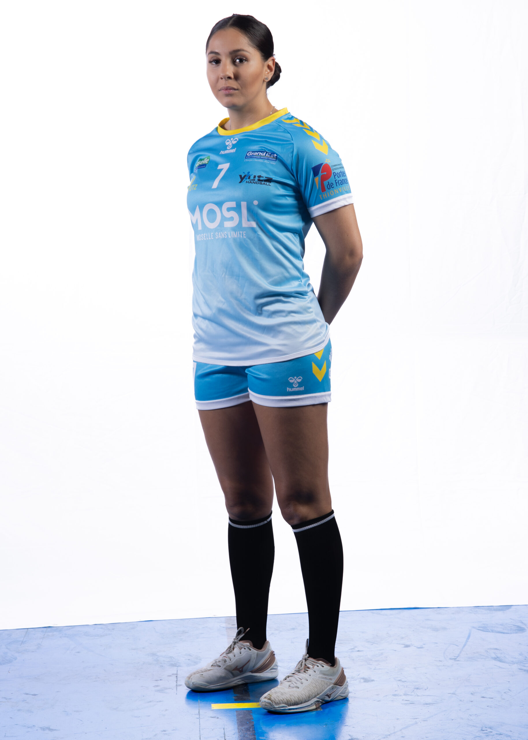 Yutz_Hand23_com1sport-43