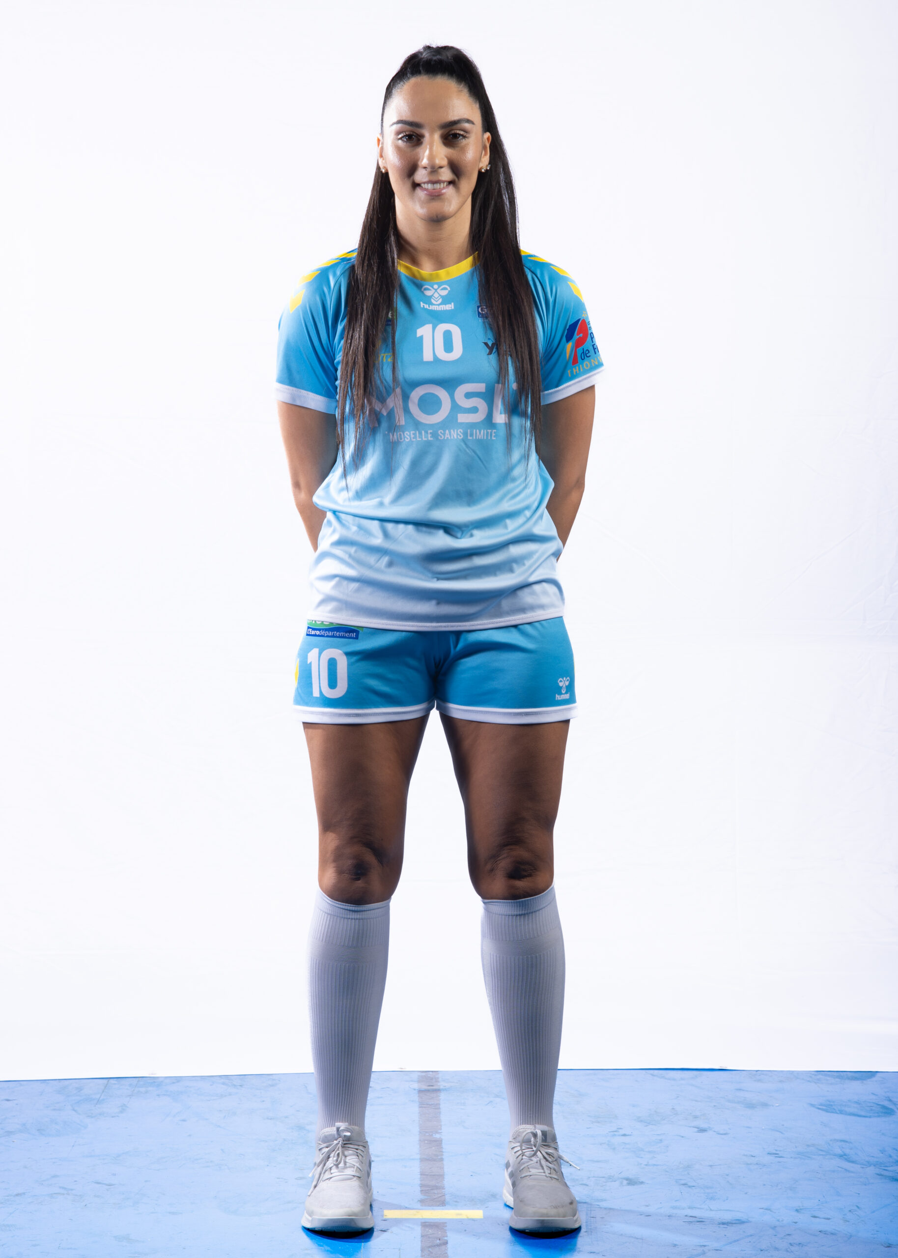 Yutz_Hand23_com1sport-8